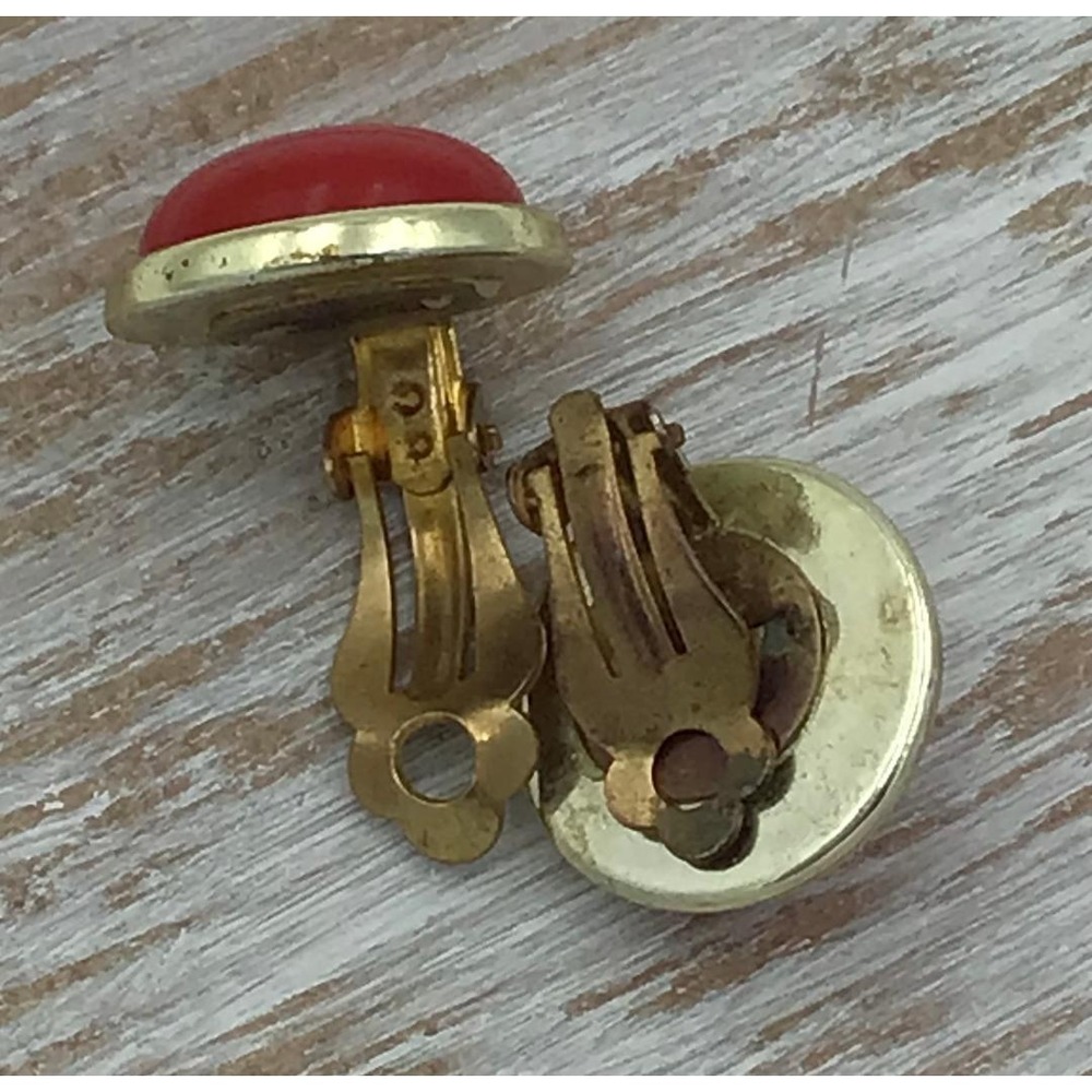 Vintage Clip On Earrings Bundle Red Cabochon Gold Tone‎ Faux Pearl Rope Border - Picture 6 of 9